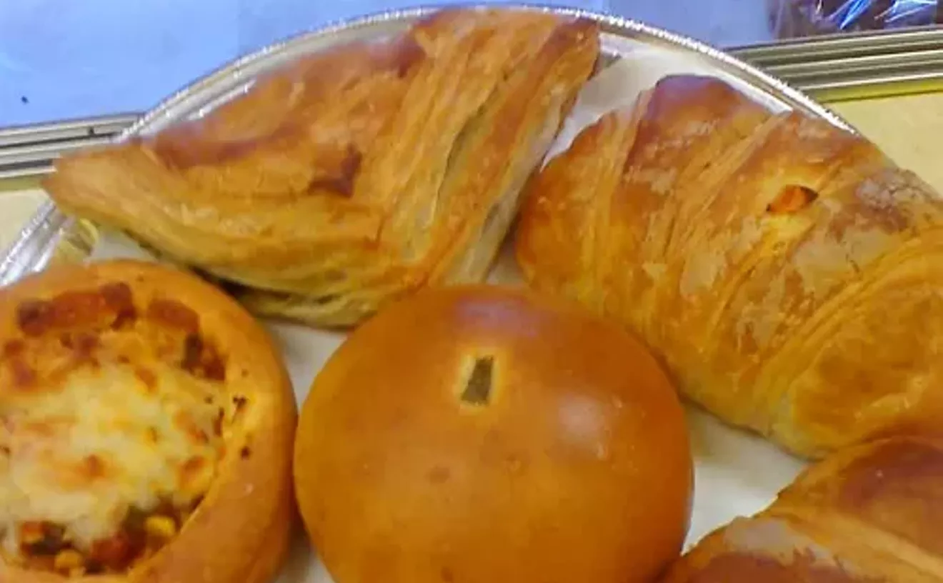 Image: Hot Breads Bakers and Confectioners