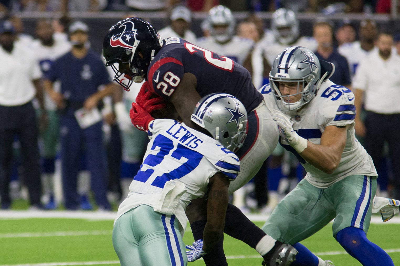 Houston Texans Beat Dallas Cowboys