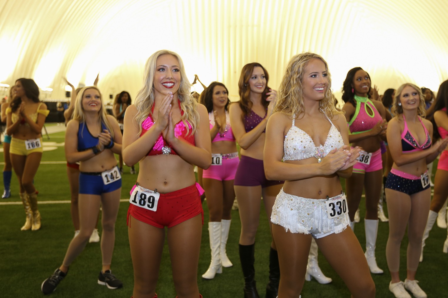 The Houston Texans Cheerleaders held tryouts this past weekend : r/Texans