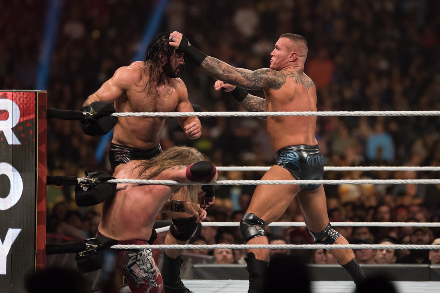 WWE Royal Rumble 2020 - Traveller Reviews - Minute Maid Park