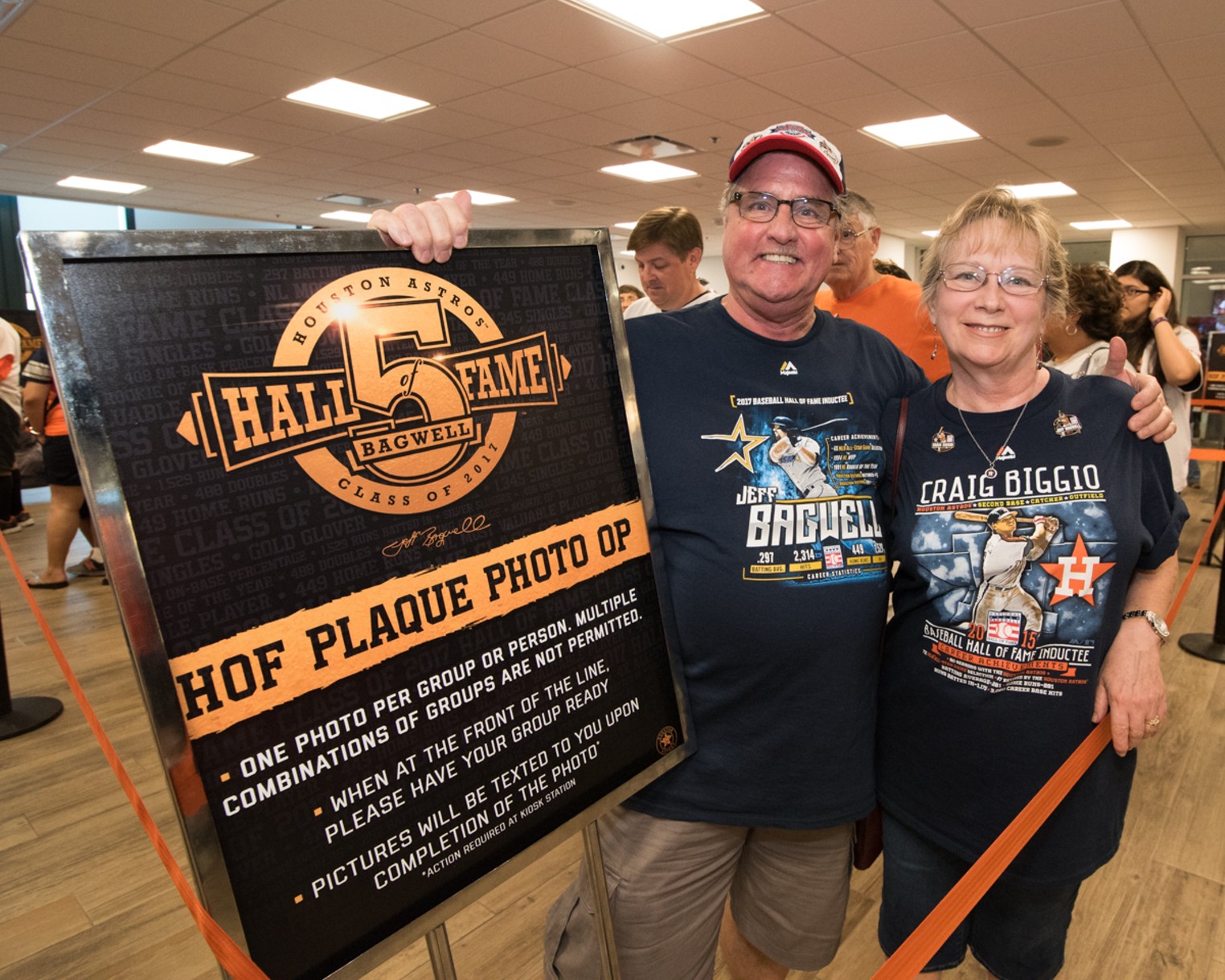 Houston Astros Fans Celebrate Jeff Bagwell Hall of Fame Weekend, Houston, Houston Press