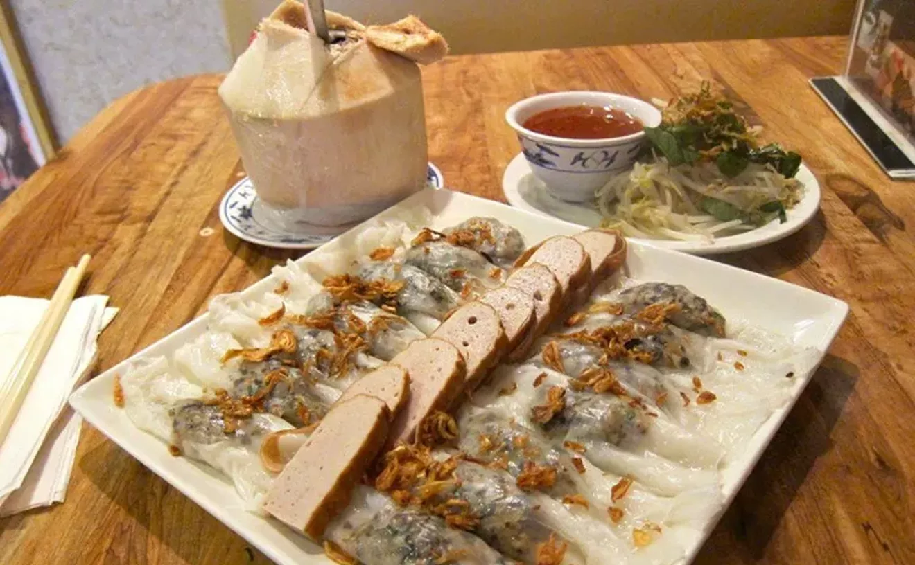 Image: Banh Cuon Hoa 2