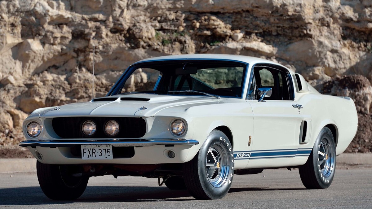 Among the main attraction consignments at Mecum Auctions is a 1967 Shelby GT350 Fastback, the result of a concours nut-and-bolt restoration completed in 2017.
