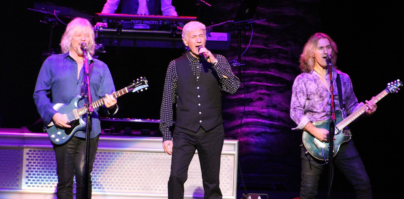 Dennis DeYoung with guitarists Jimmy Leahey (left) and August Zadra crank out the Styx hits.