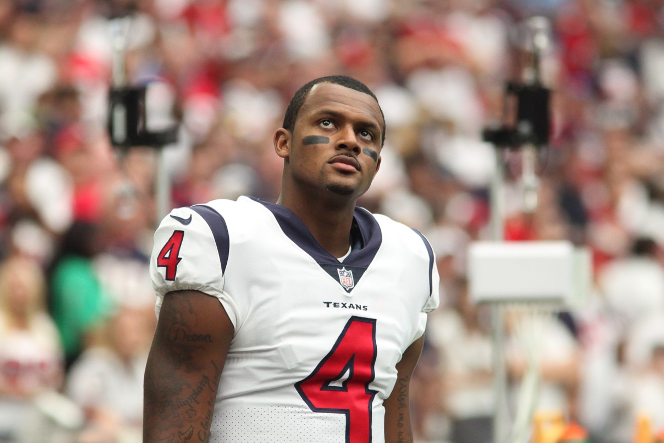 The list of favorites ahead of Deshaun Watson for the 2018 MVP award is not a long list.