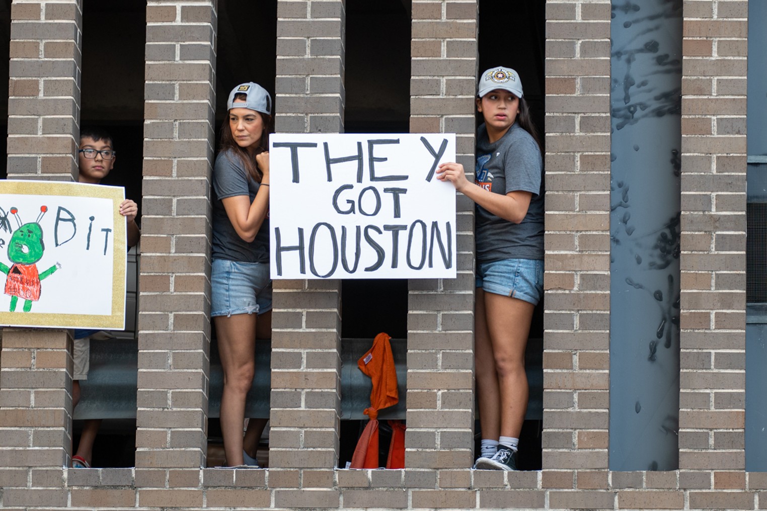 2022 World Series parade attendees pack downtown Houston streets