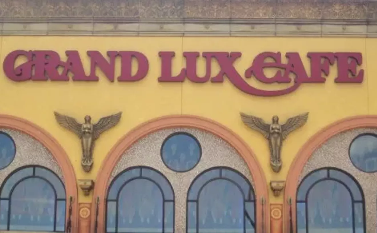 Image: Grand Lux Cafe