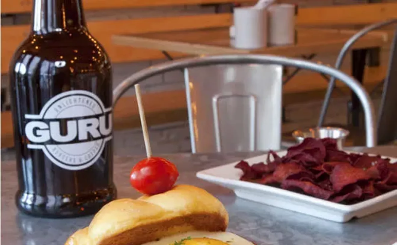 Image: Guru Burgers & Crepes