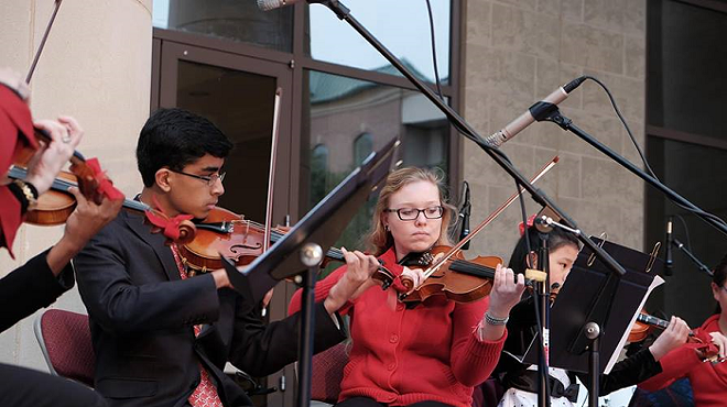Holidays in the Plaza Ft. Travis HS Orchestra