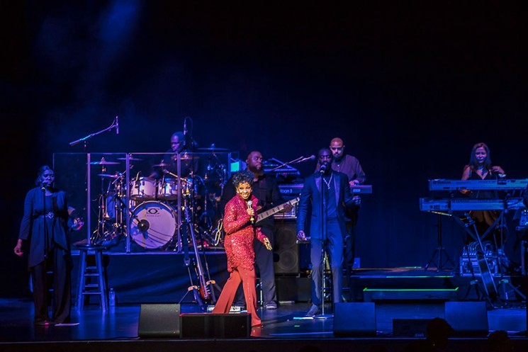 Gladys Knight at Smart Financial Centre in 2019
