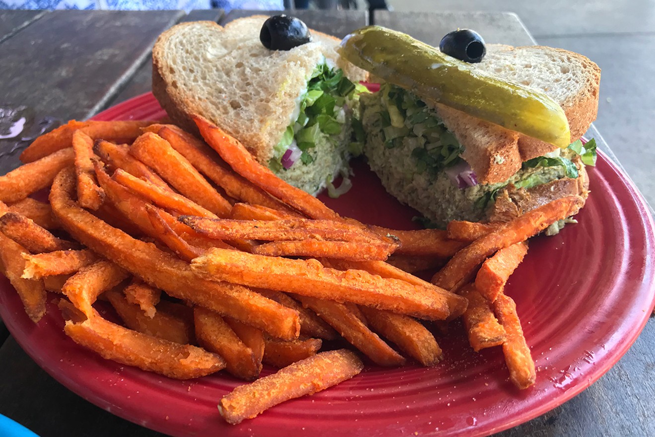 The Pesto Chicken Salad sandwich (with artichoke hearts) at Barnaby's Cafe is as beloved as the cute little inner loop chain that created it.