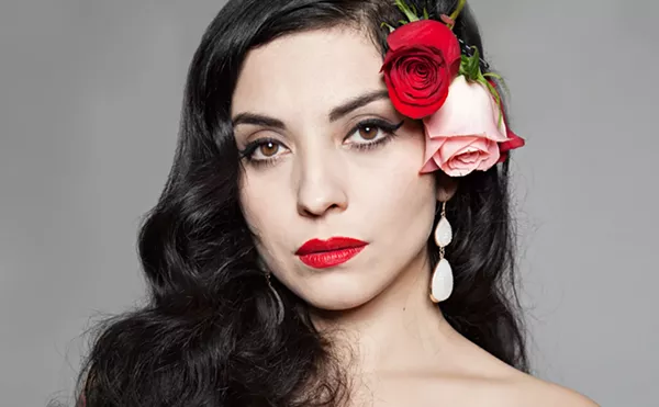 Image: Mon Laferte - Femme Fatale Tour