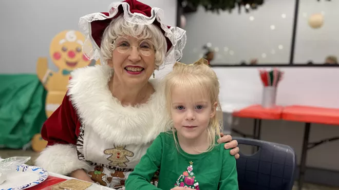 Image: Mrs. Claus' Gingerbread House Workshop