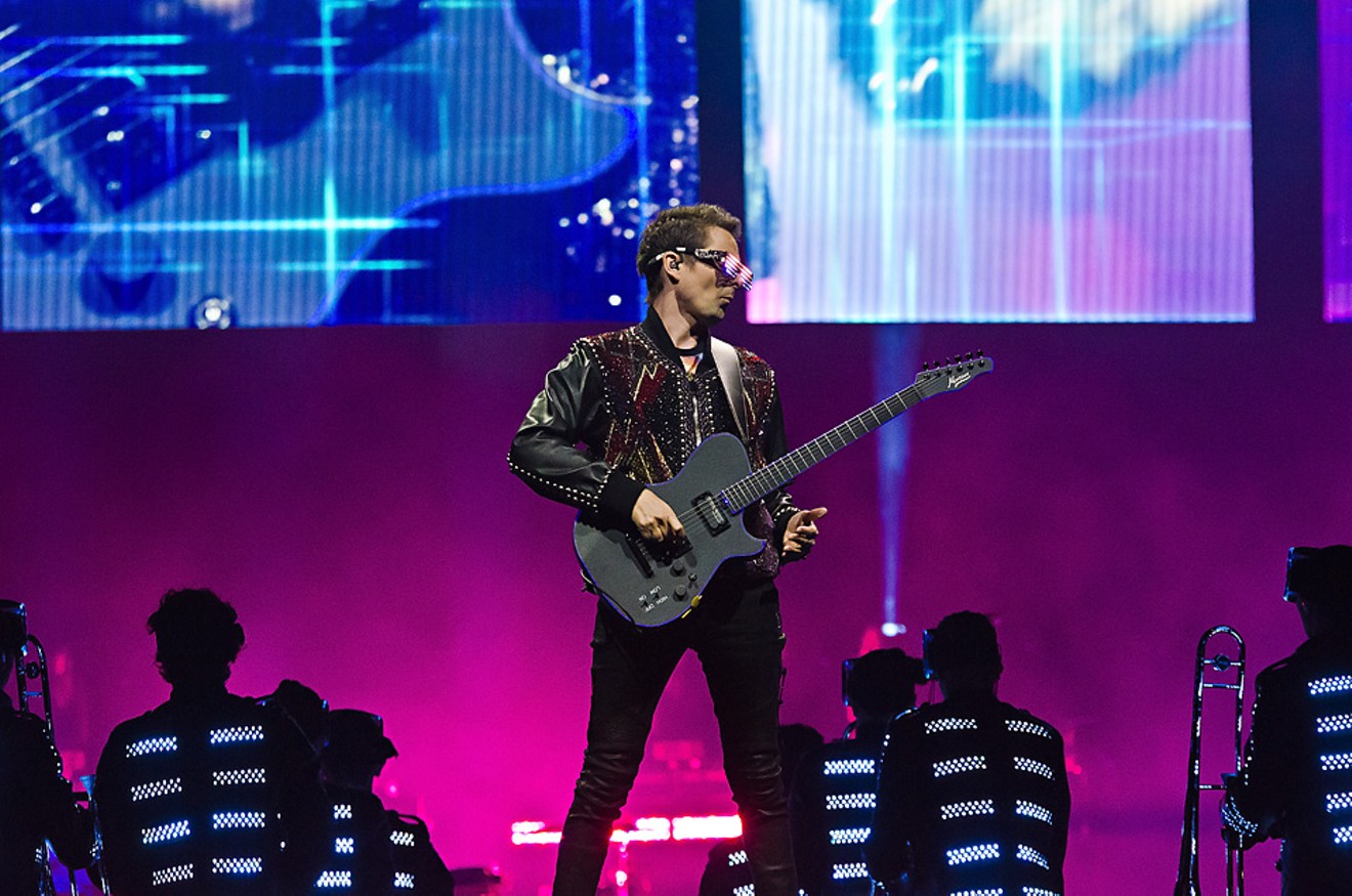 Muse performed new selections from Simulation Theory alongside classic cuts from their discography last night at Toyota Center.