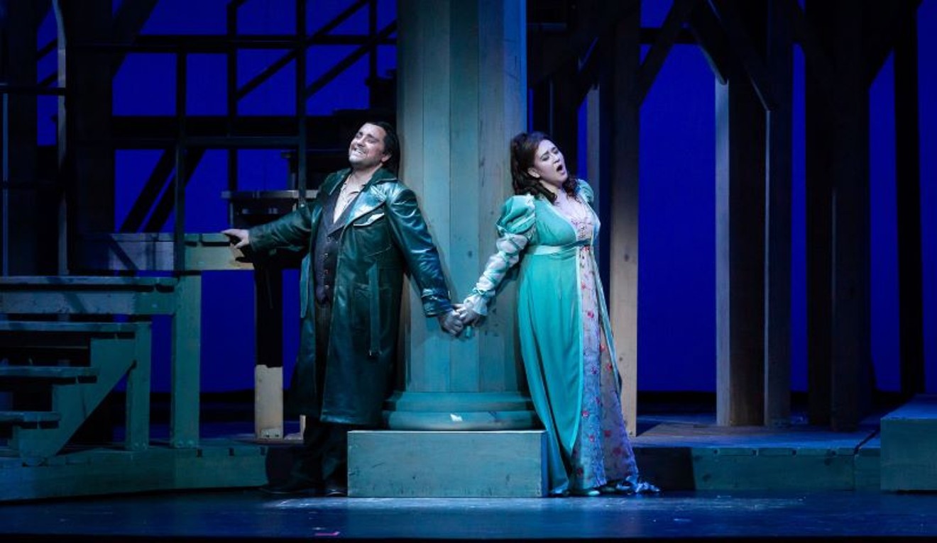 Michael Spyres and Adriana González in Romeo and Juliet at Houston Grand Opera.