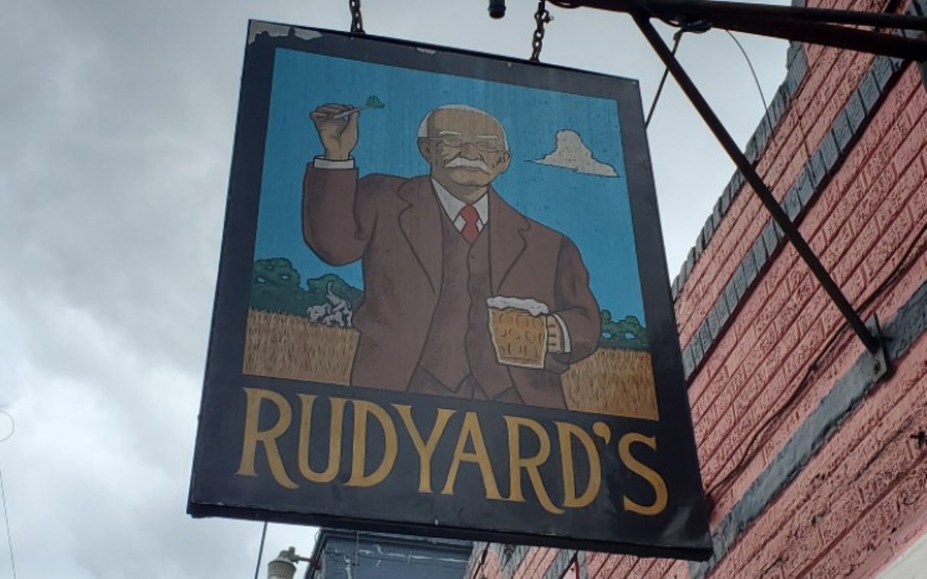 Contrary to rumors, Rudyard's isn't waving goodbye to live music