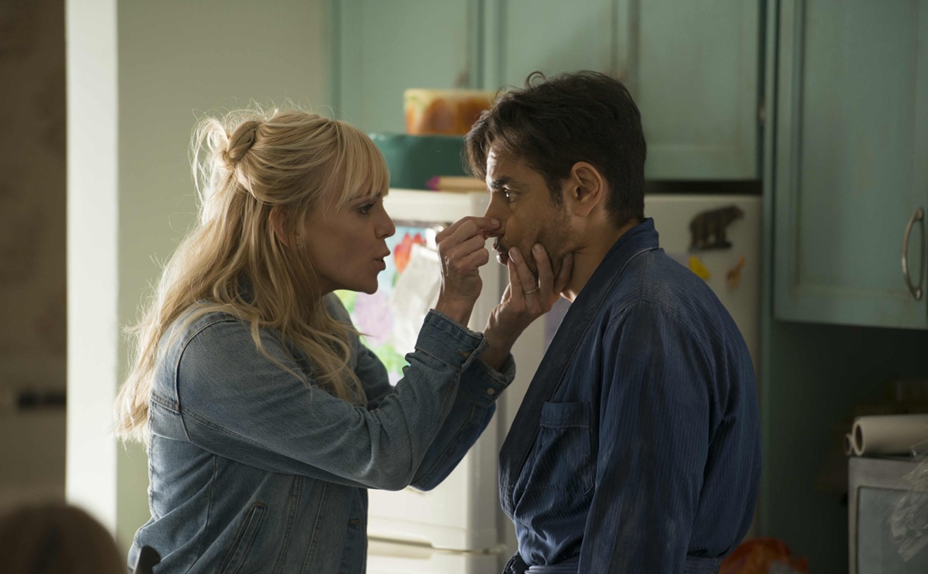 Anna Faris (left) plays Kate Sullivan, a pizza-delivering, carpet-cleaning, single mom of three who gets tossed off a yacht owned by Leonardo Montenegro (Eugenio Derbez), the spoiled-rotten bad boy of a rich Mexican family, in Overboard.