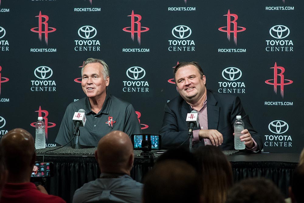 Coach Mike D'Antoni (left) will have his hands full with defensive responsibilities this season.