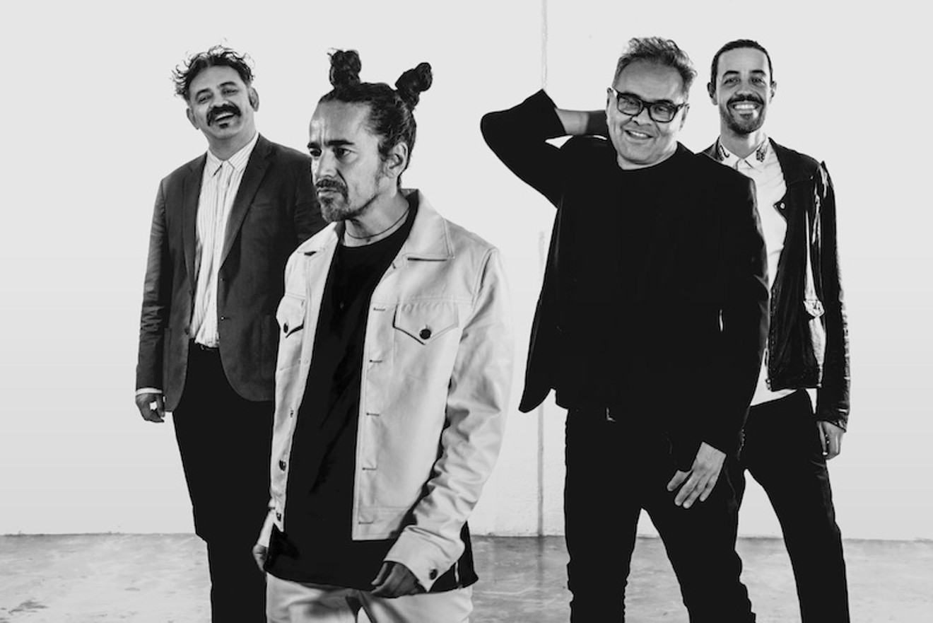 Cafe Tacvba released Jei Beibi, their first studio album in five years, in May.