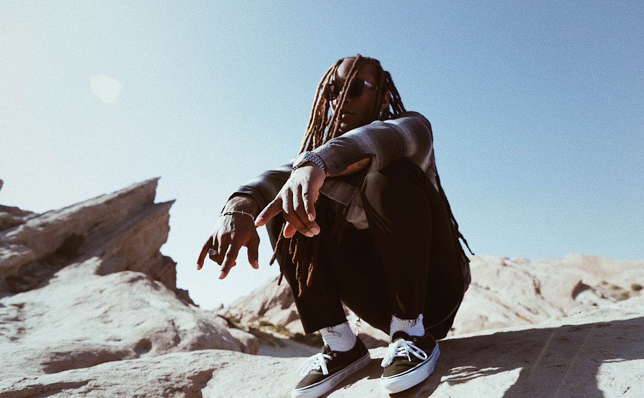 Ty Dolla $ign will get House of Blues going.