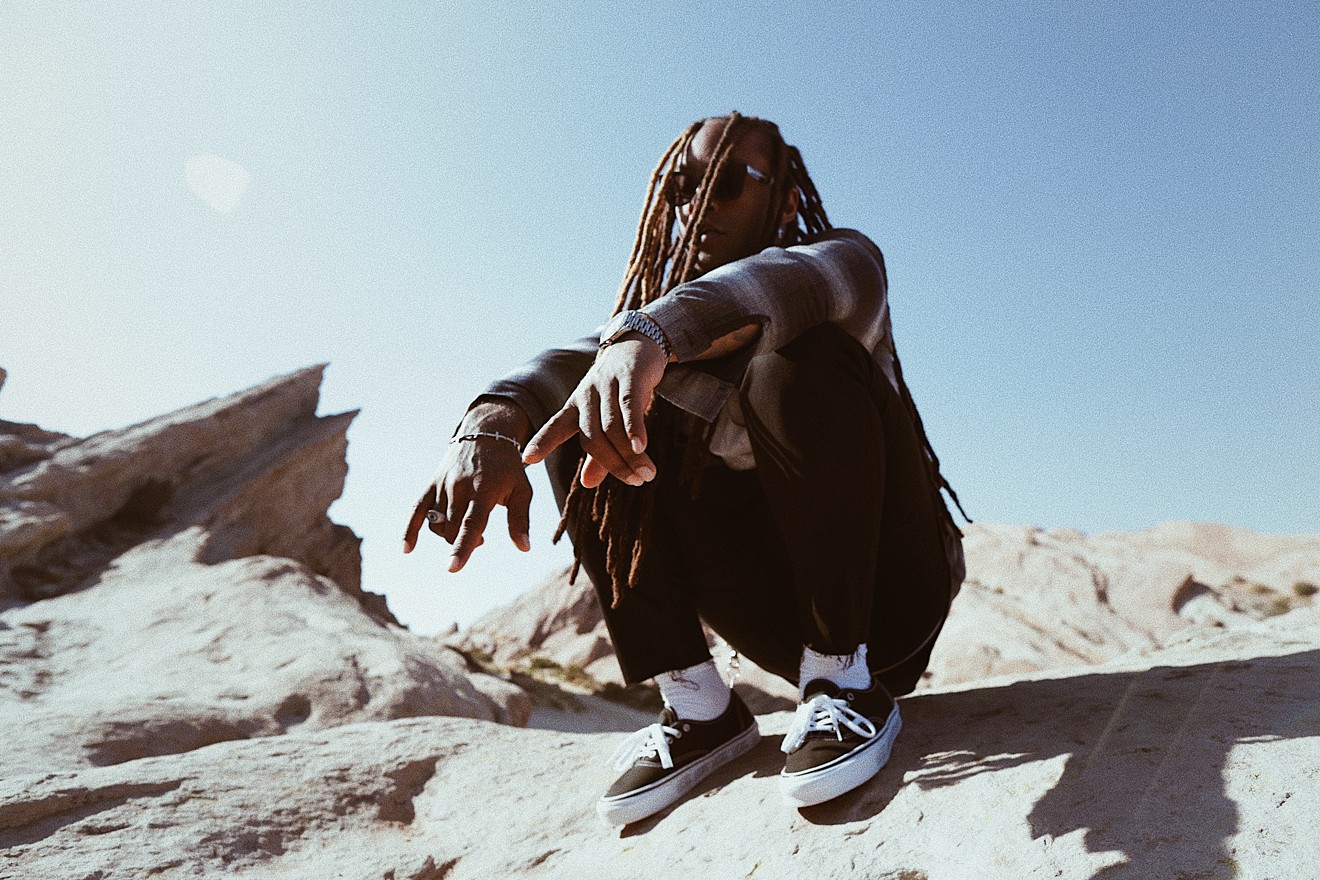 Ty Dolla $ign will get House of Blues going.