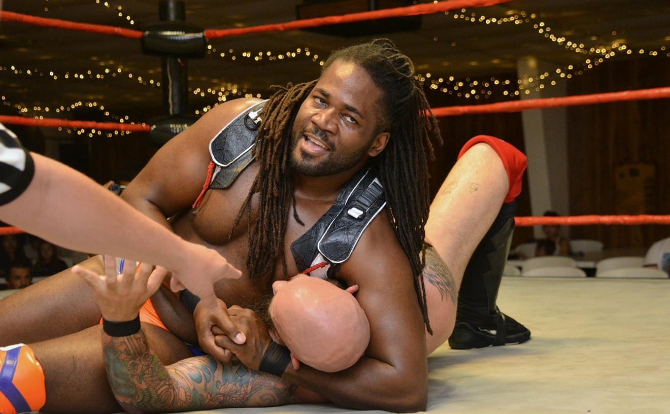 TASW Heavyweight Champion Big Daddy Yum Yum and Alex Reigns clash in Texas All-Star Wrestling.