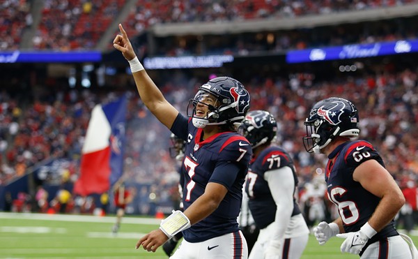 C.J. Stroud Sets NFL Rookie Passing Record As Texans Defeat Bucs 39-37