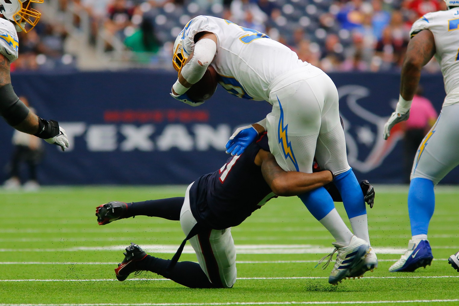 2 Winners, 2 Losers for the Chargers against the Texans in Week 4 - Bolts  From The Blue