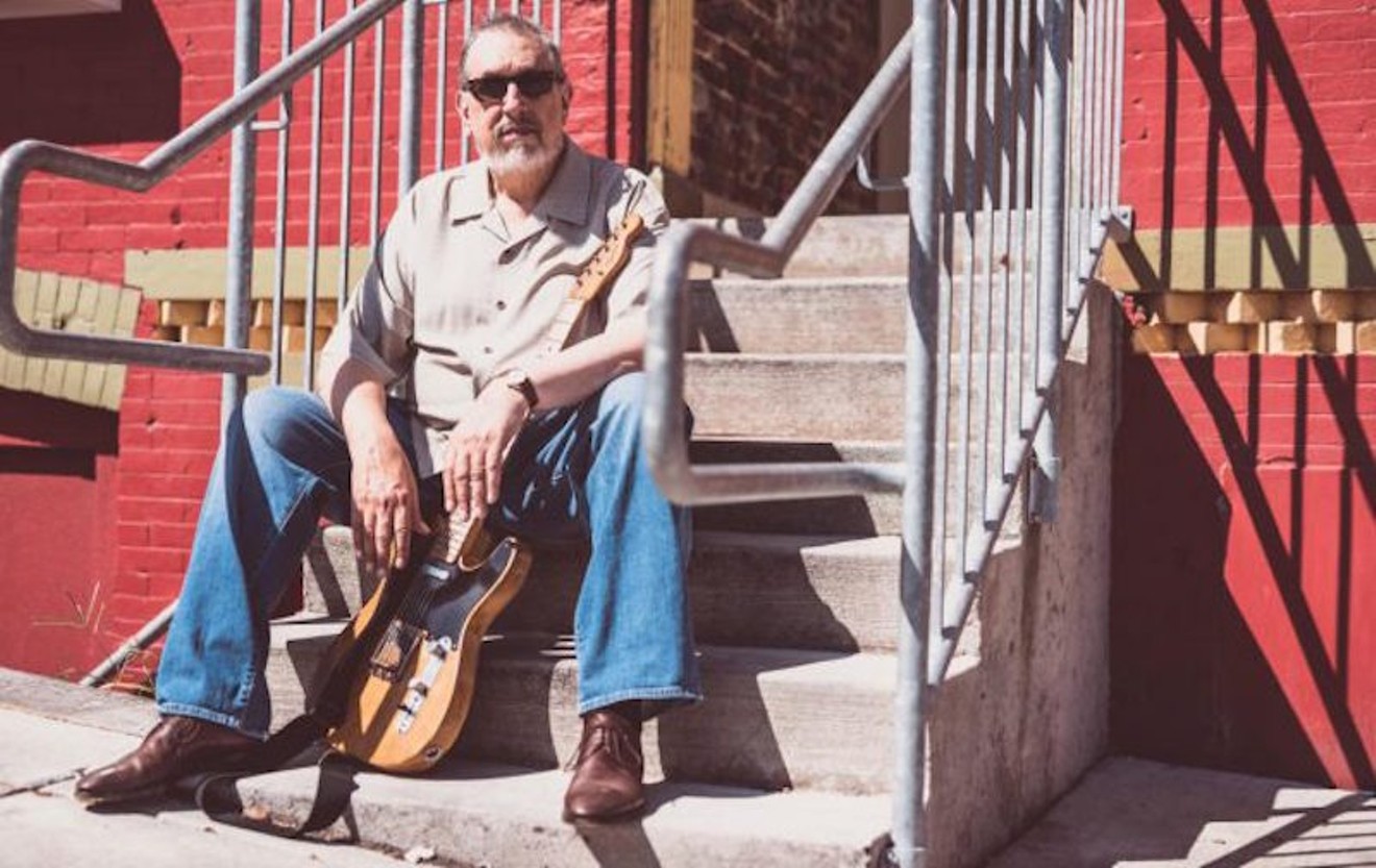 Accomplished songwriter and multi-instrumentalist, David Bromberg will make a long awaited return to the Houston area.