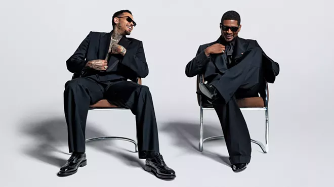 Image: The R&B Tour - Starring Usher Raymond & Chris Brown