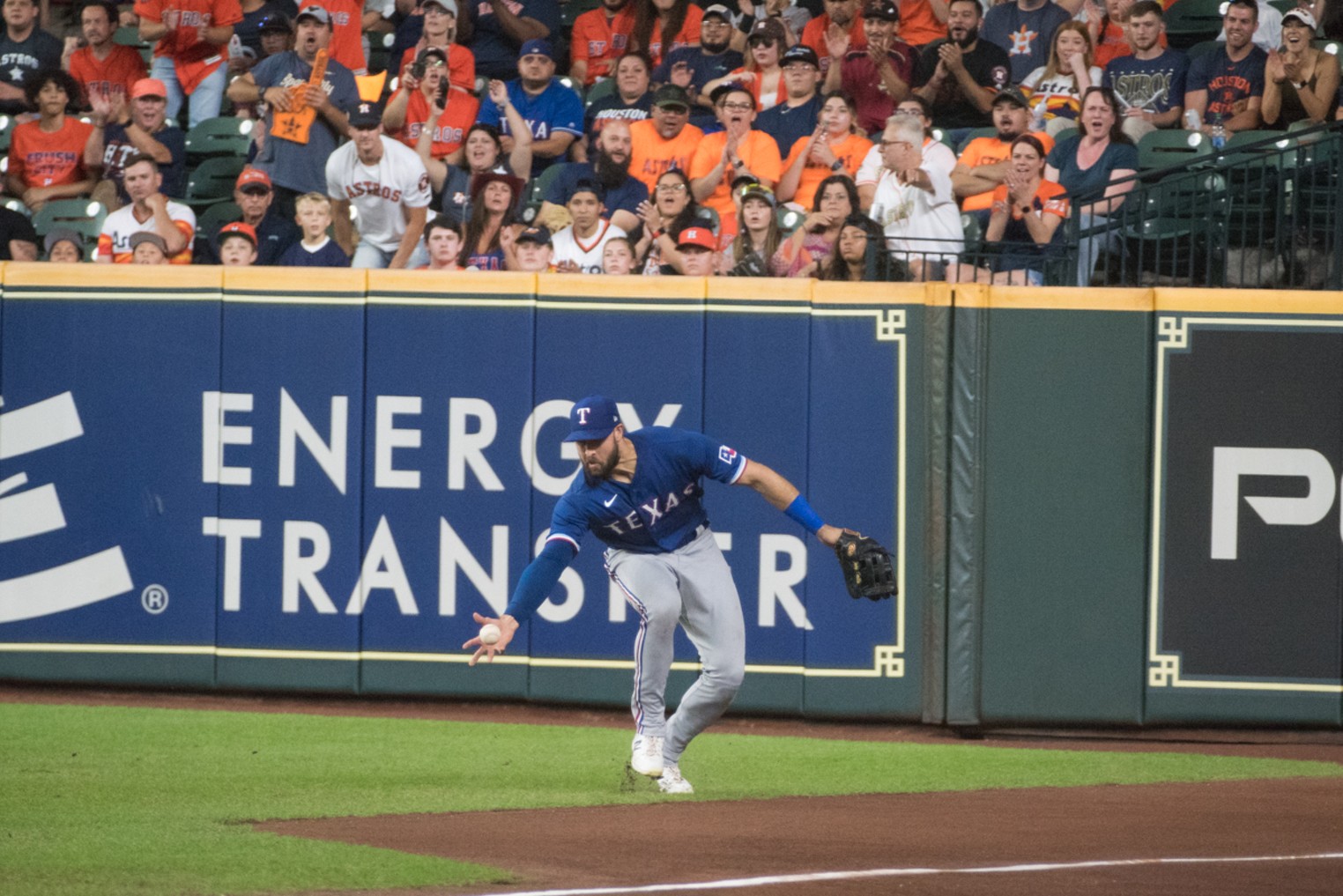 The Astros Beat the Rangers on Star Wars Night