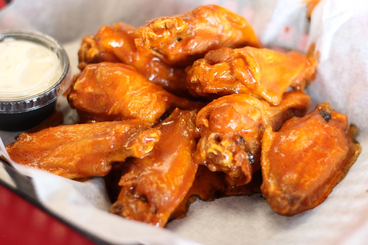 Buffalo wings at Alfred's Burger House #NotJustBurgers - PHOTO BY DOOGIE ROUX