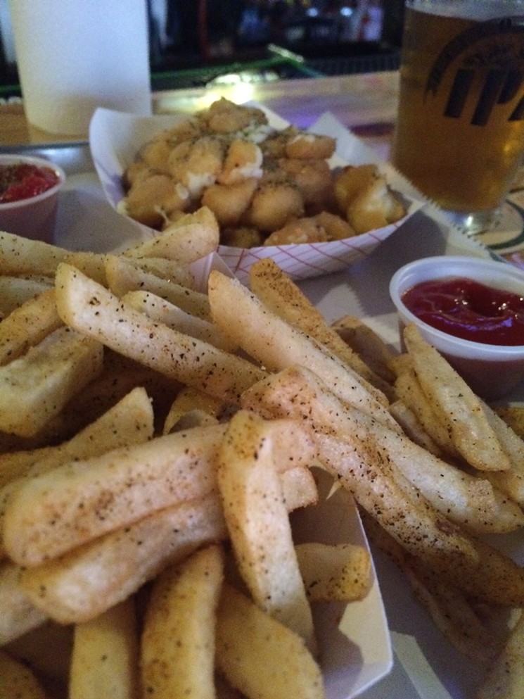 Beer, fried cheese curds and fries make for a pleasant valley Sunday. - PHOTO BY LORRETTA RUGIERO
