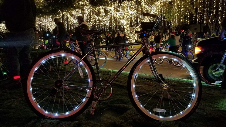 EastEndBikeRide hosts the annual Rusty Riders Christmas Lights Ride, with a new meet-up location for 2018. - PHOTO BY ABRAHÁN GARZA