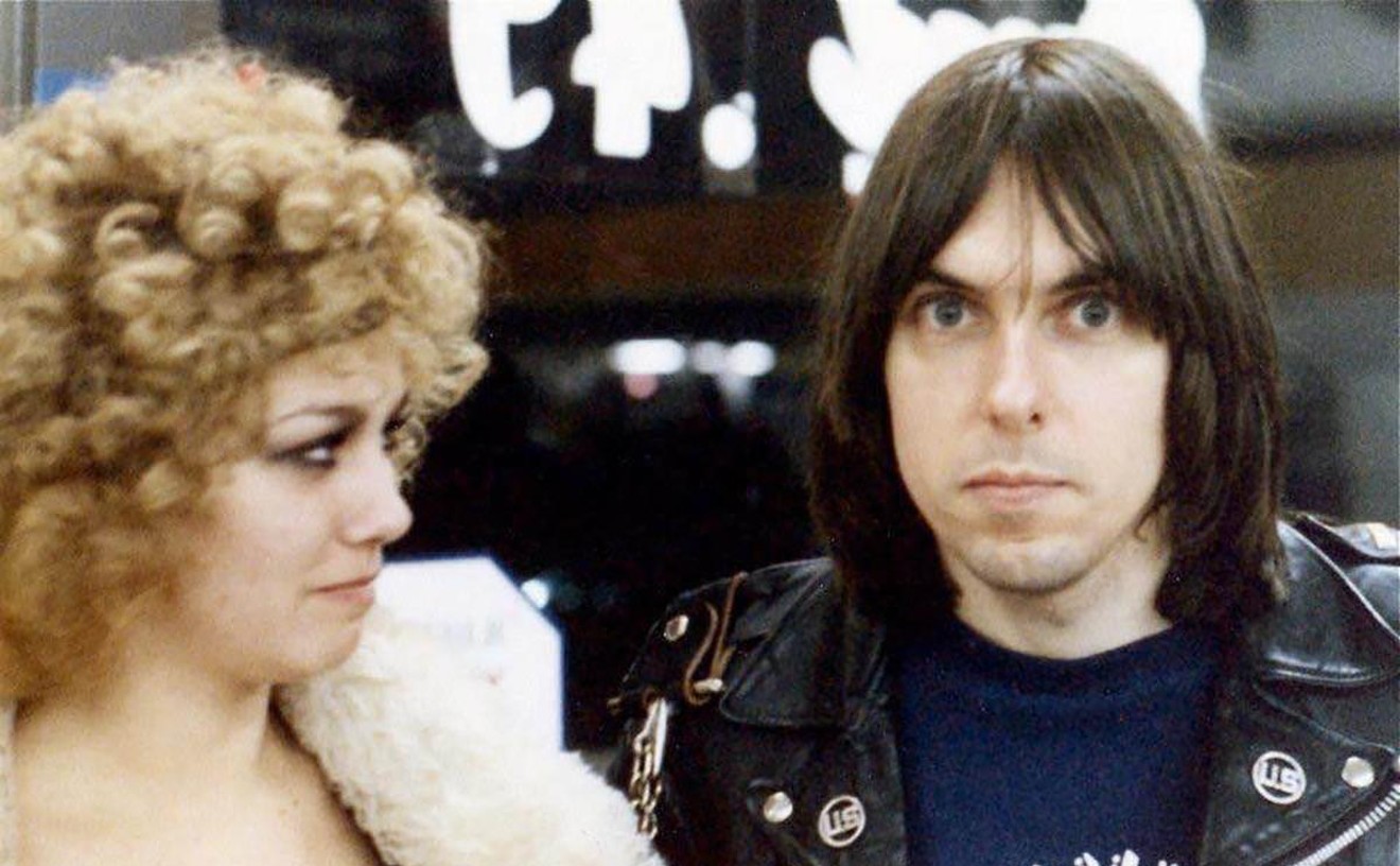 Bree Davidson with Johnny Ramone at a Houston 7-Eleven store on  February 19, 1978.