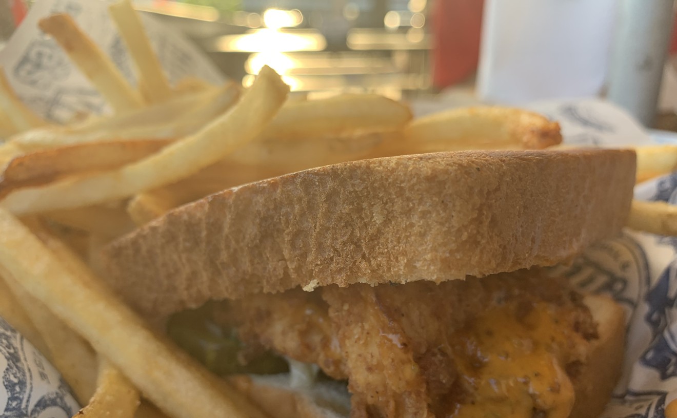 The Cajun Fire Sandwich at Willie's has kick in its breading.