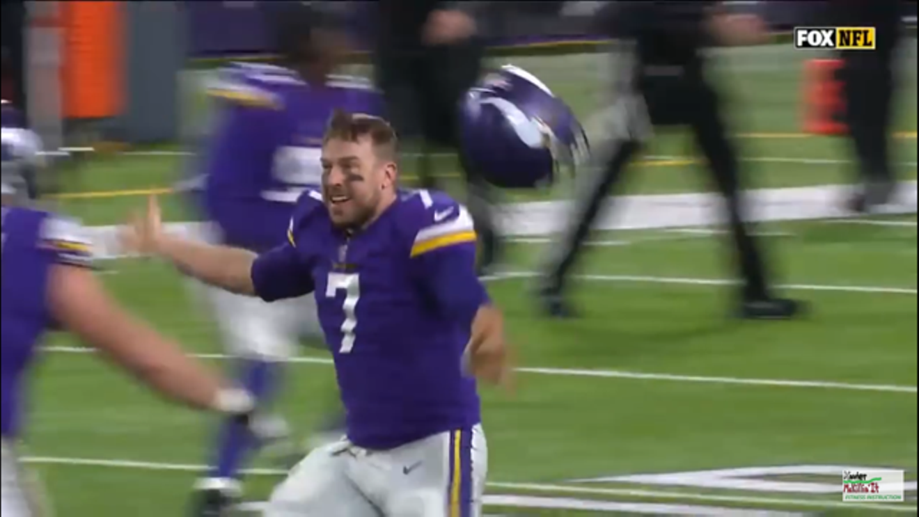 Best plays from Case Keenum