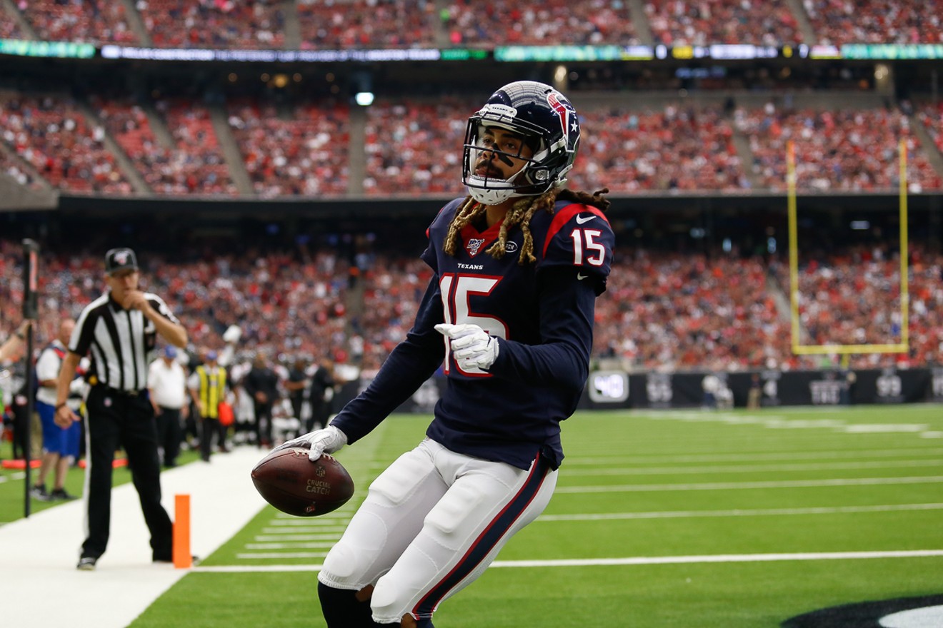 Houston Texans: Team re-signing Darren Fells is an excellent move