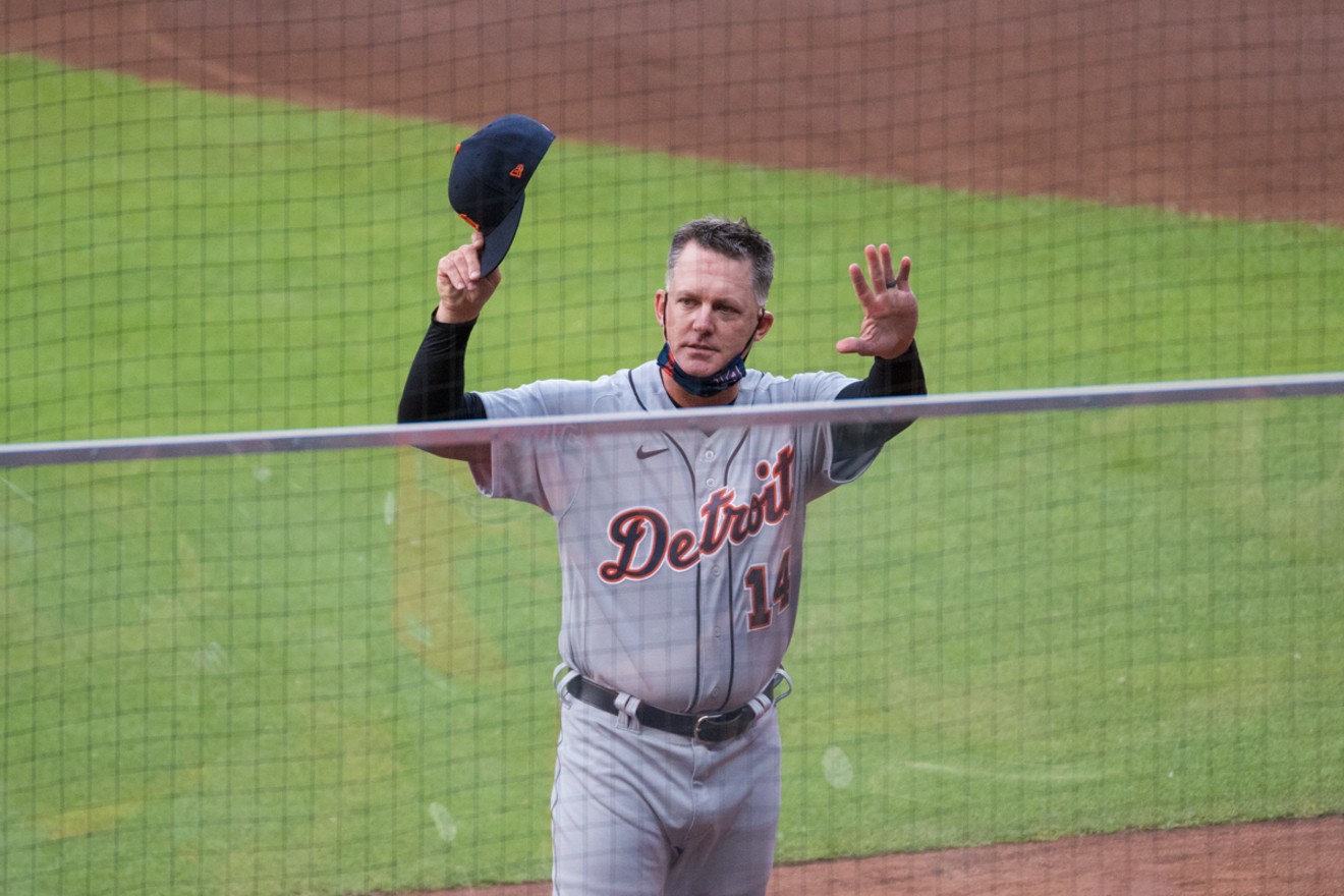 A.J. Hinch apologizes to Astros fans, ownership