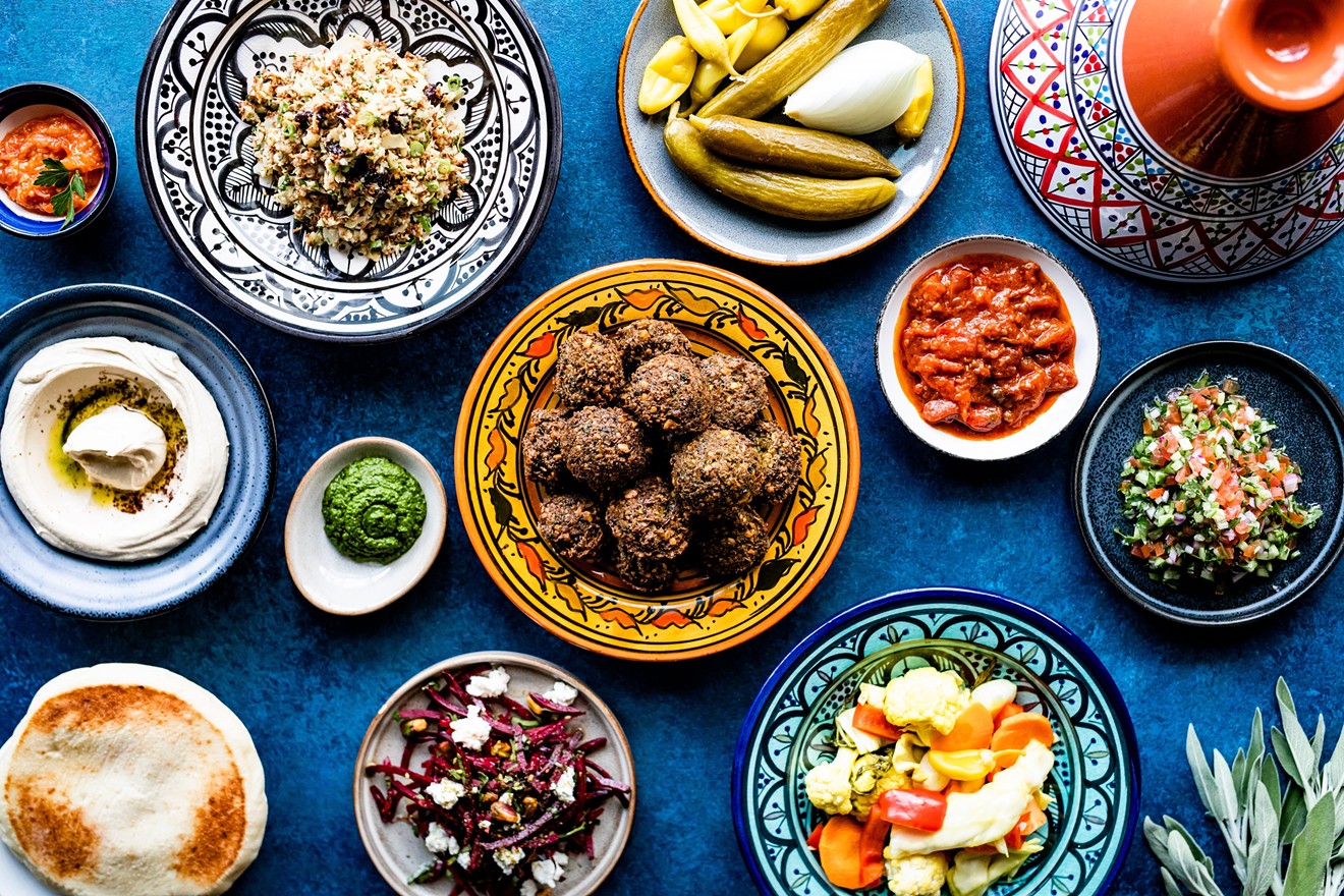 Just a little advice: Come hungry to this Best Middle Eastern winner.