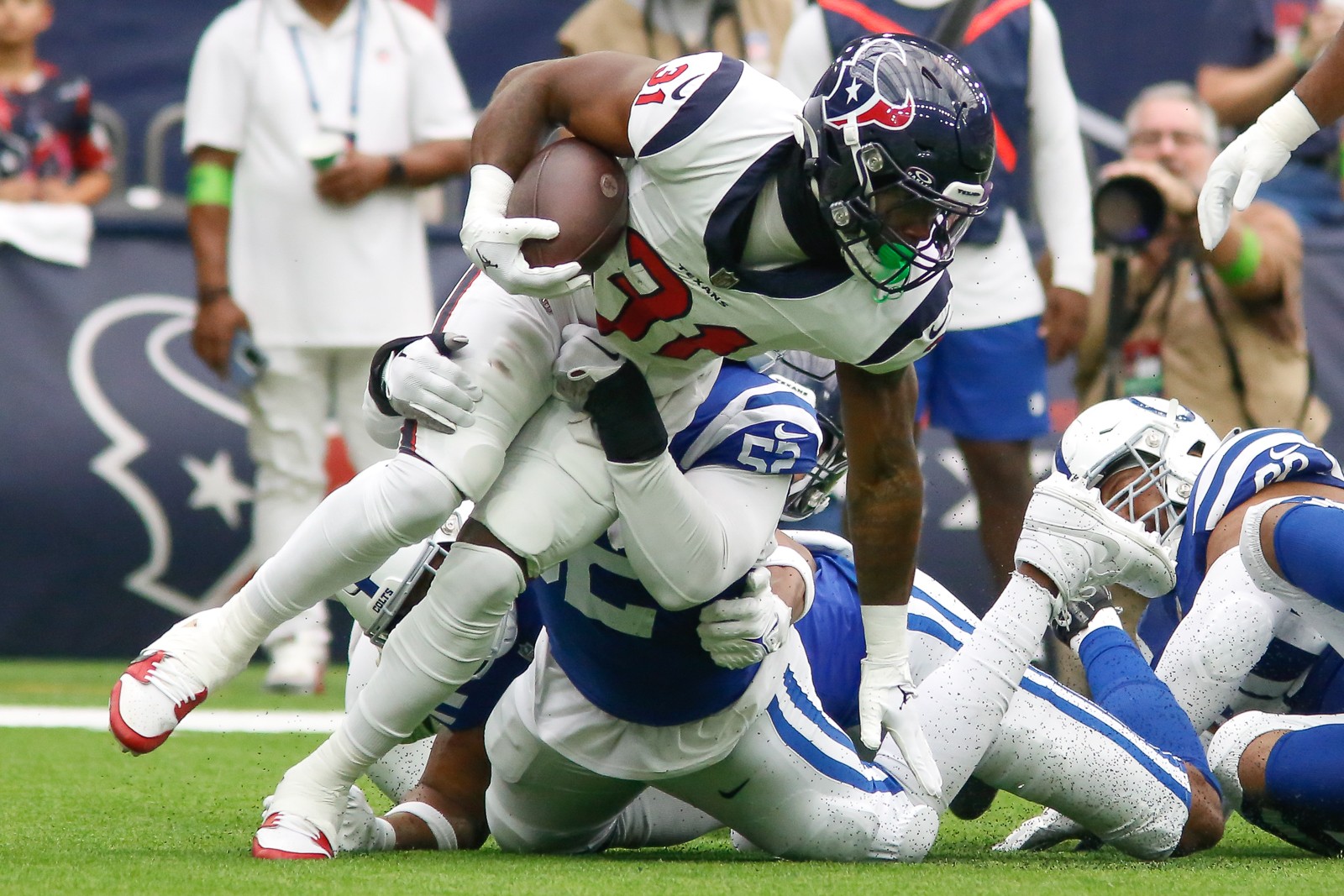 Texans coach DeMeco Ryans wants offense to play faster against the Colts