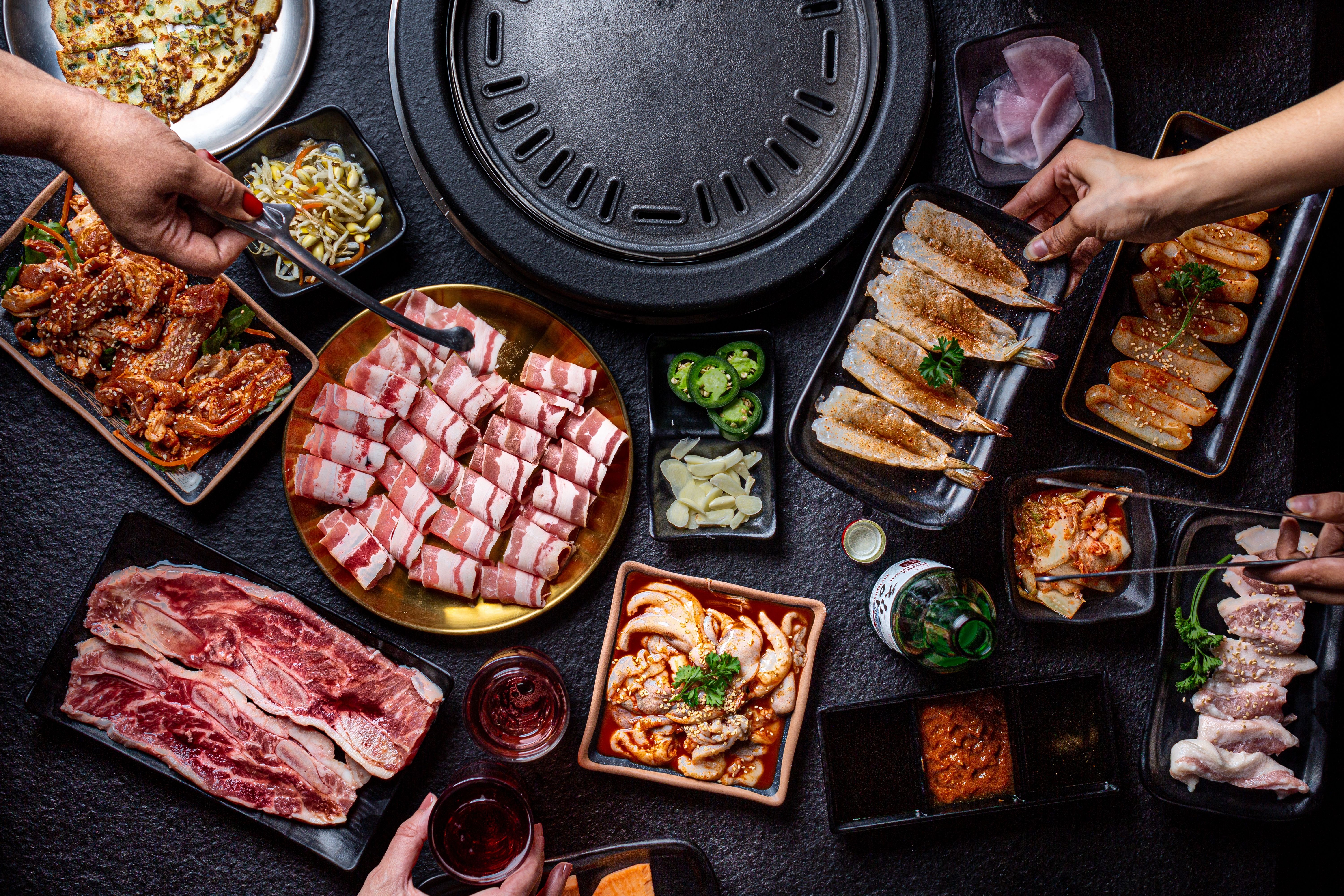 https://media2.houstonpress.com/hou/imager/u/original/17132627/hongdae_33_korean_bbq_by_jenn_duncan.jpeg