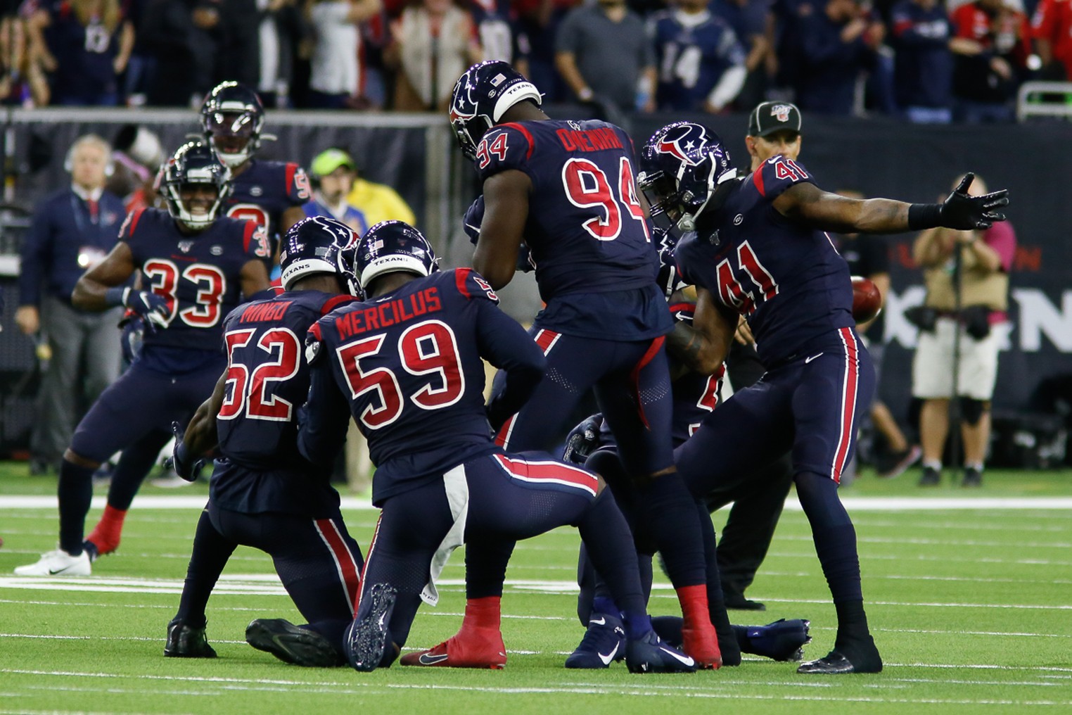 Houston Texans 28-22 New England Patriots: Tom Brady frustrated as Patriots  beaten, NFL News