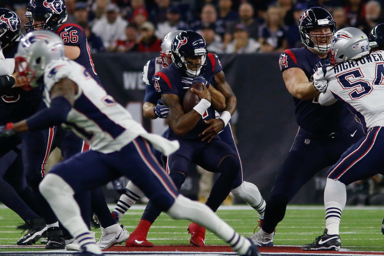 Texans' Win Over Patriots Pumps Up Sunday Night Football Ratings