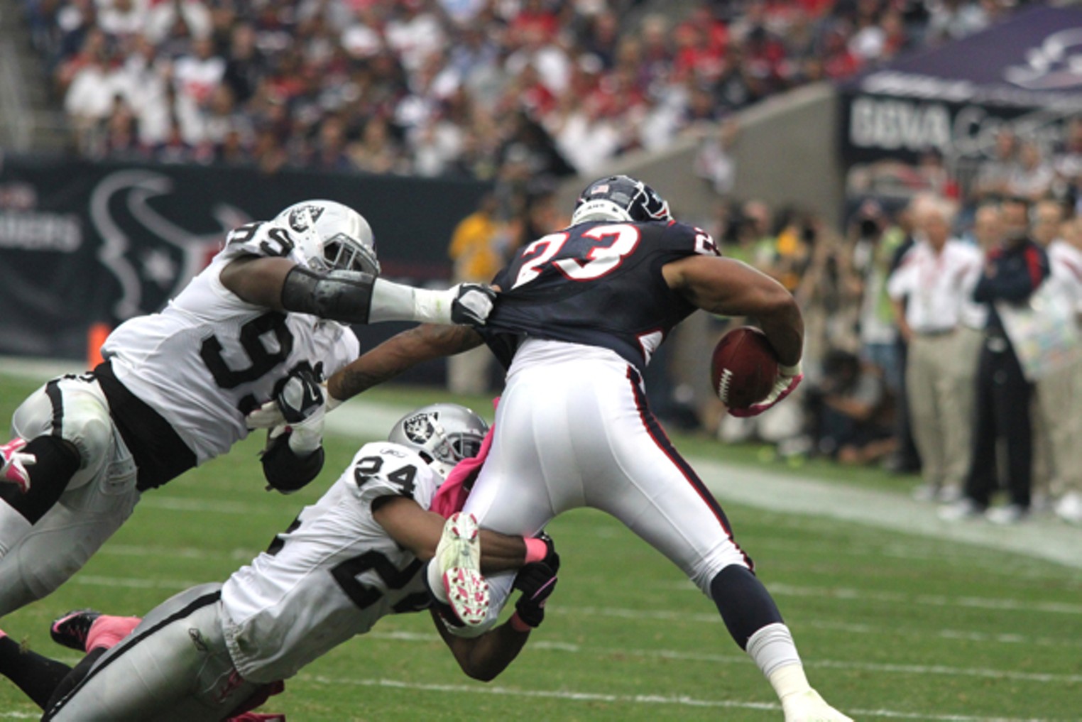 Oakland Raiders beat Houston Texans 25-20 day after Al Davis' death -  Deseret News