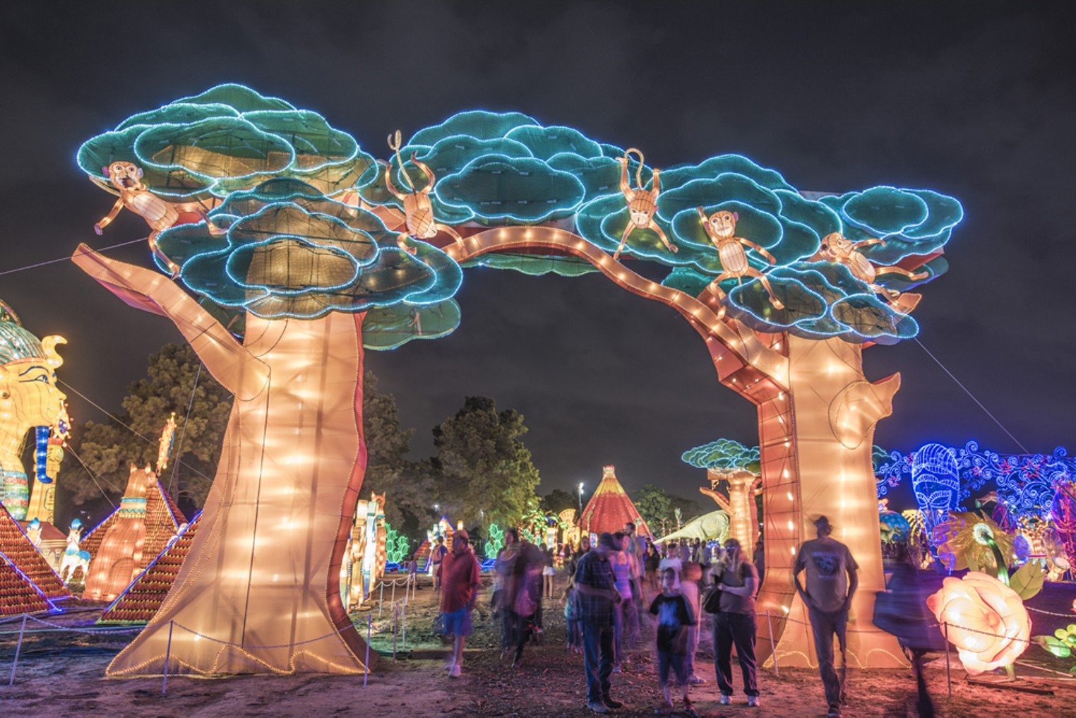 Magical Winter Lights Is A MustSee Holiday Treat Houston Houston