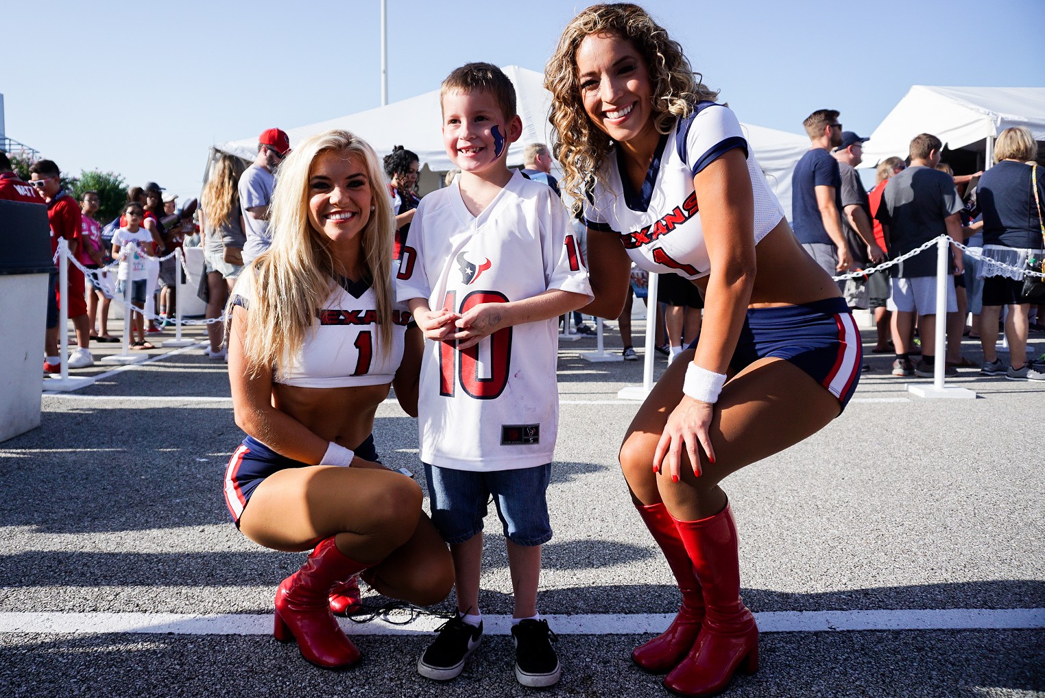 Houston Texans Cheerleaders 20162017 Swimsuit Calendar Reveal