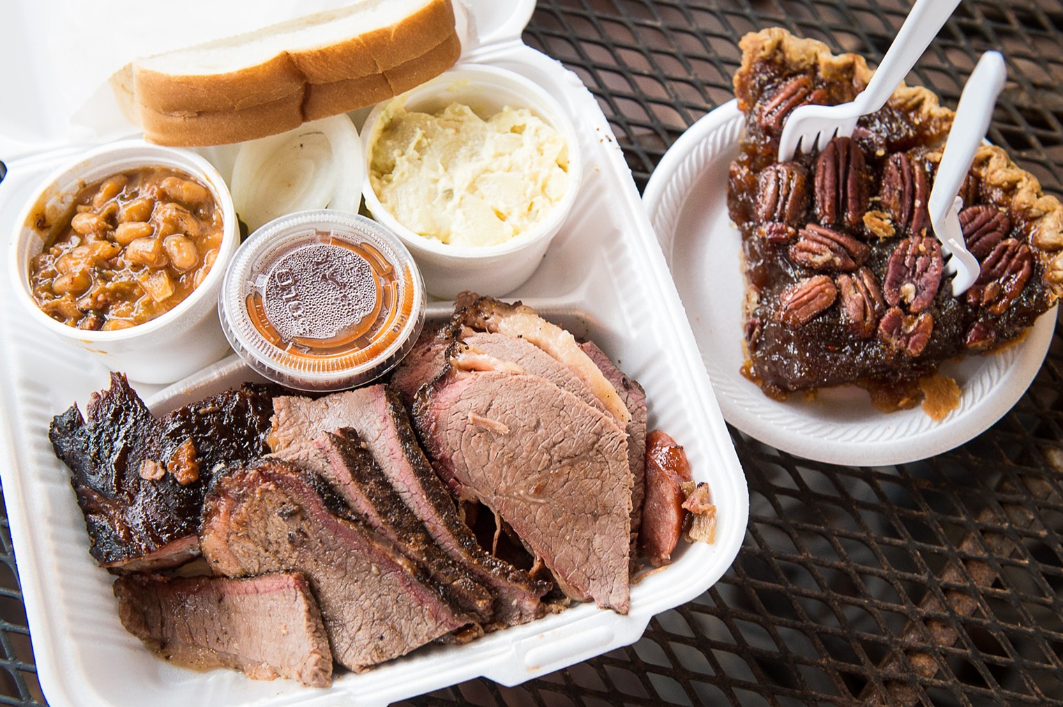 The Best Texas Road Trip Dining | Houston Press