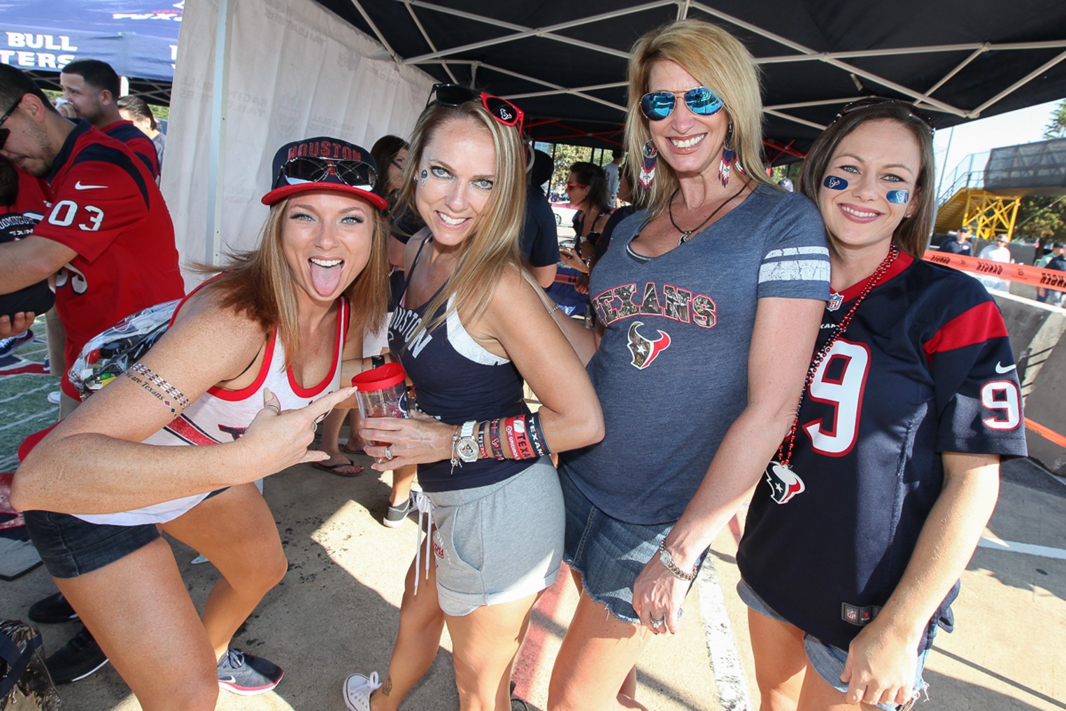 Texans fans tailgate before game against Colts