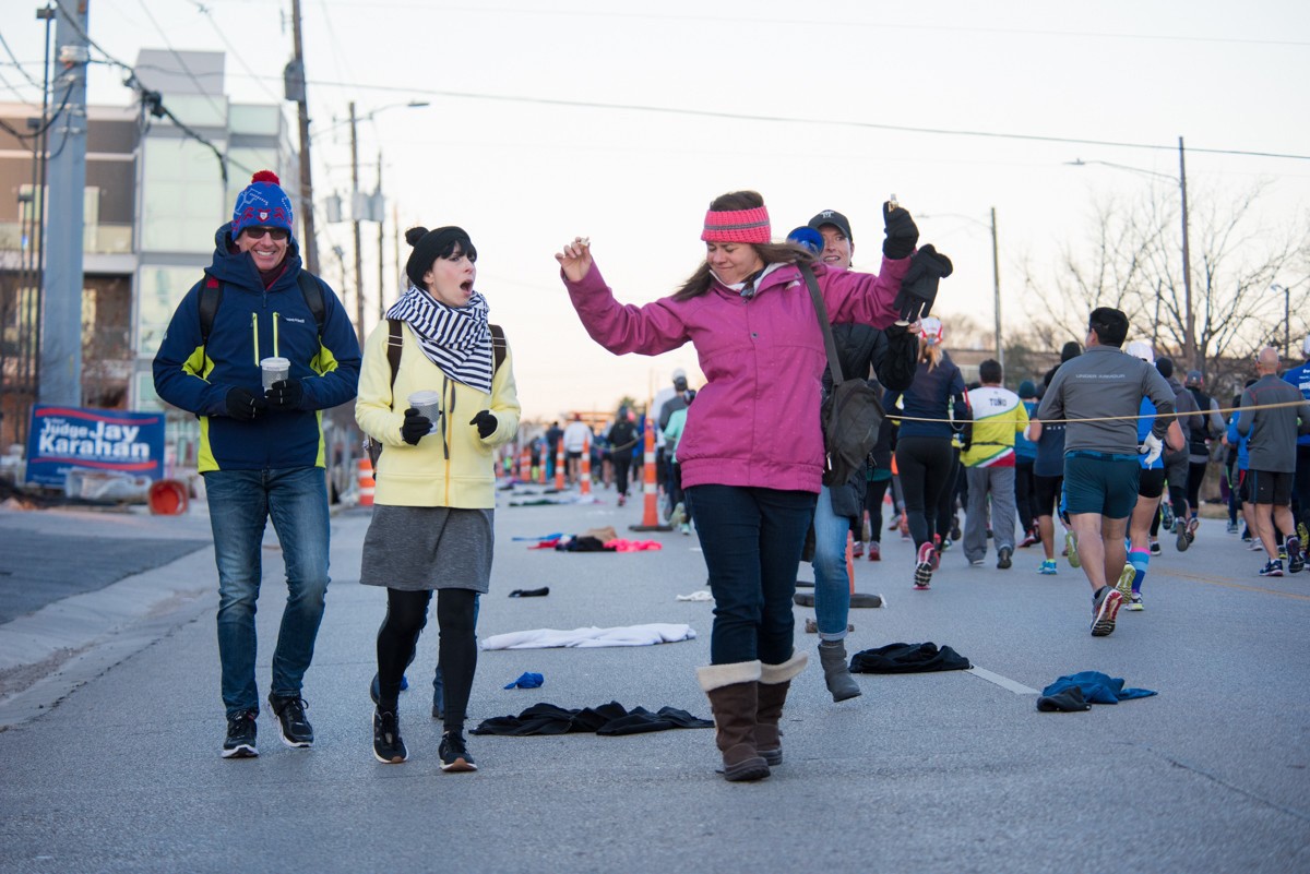 Cold weather didn't stop marathoners on Sunday morning.